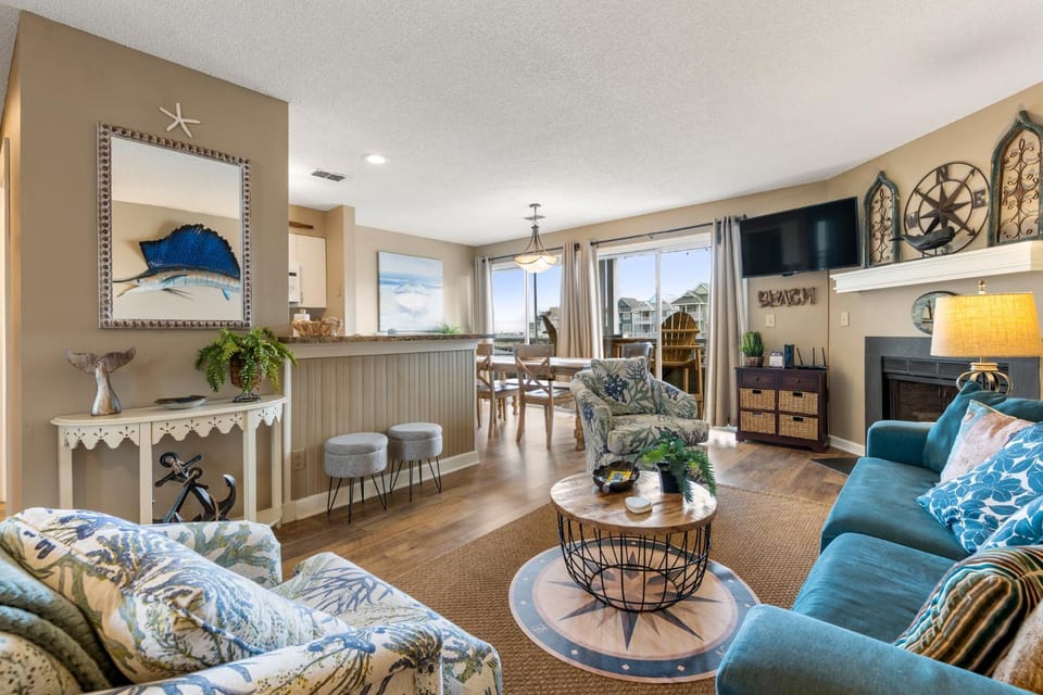 Dock Holiday Formerly Port of Hull Apartment in Manteo