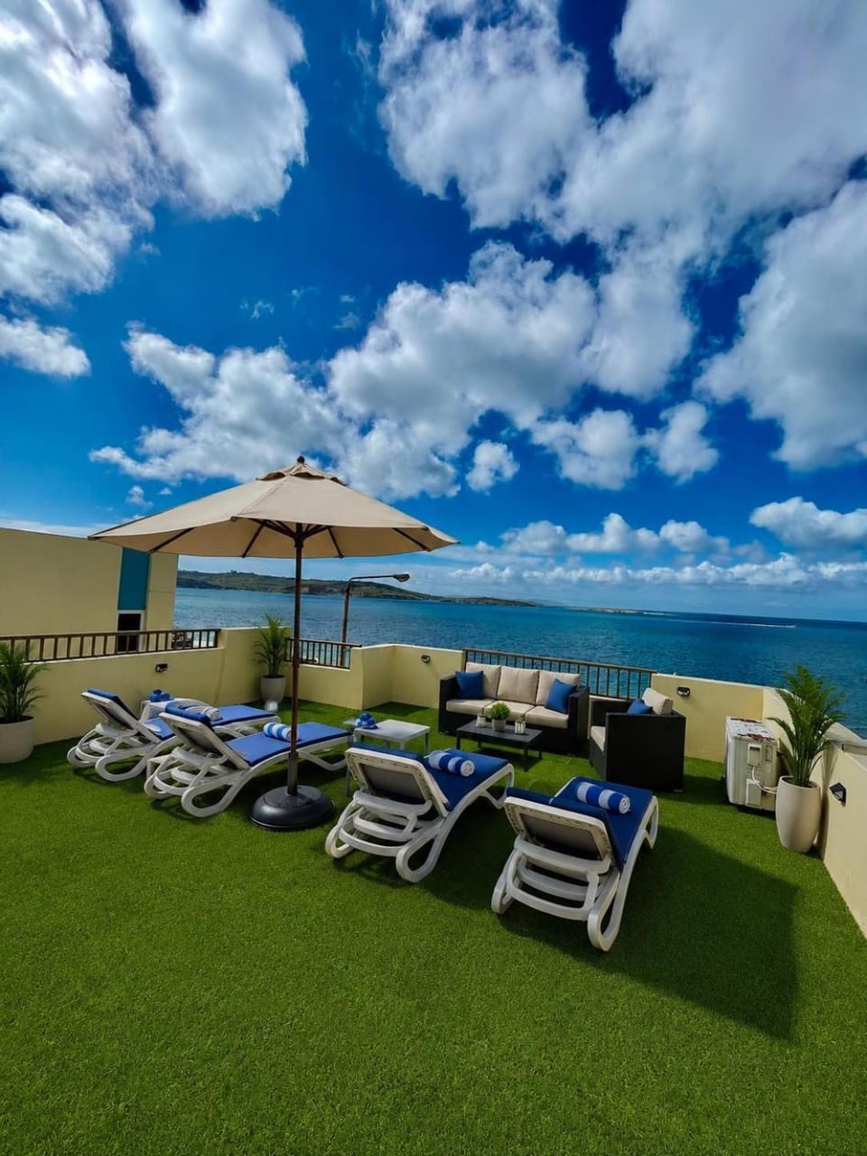 Day, Beach, Sea view, sunbed