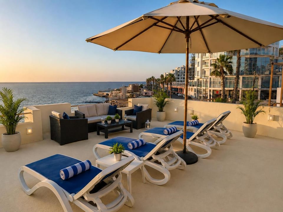 Natural landscape, View (from property/room), Balcony/Terrace, Beach, Sea view, Sunset, sunbed