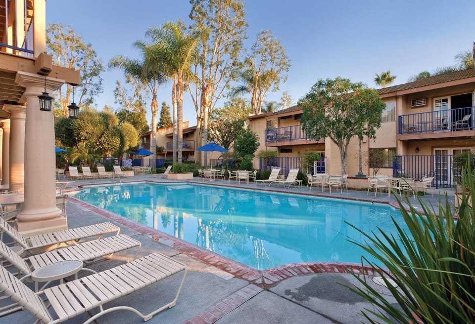 Wyndham Dolphin's Cove 1BR Suite with Resort Access House in Garden Grove