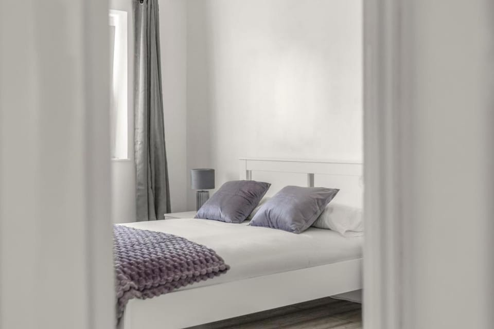 Bright & Modern London Apartment Apartment in Barking