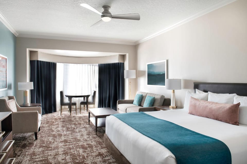 Wyndham Harbour Lights Studio Apartment with Resort Access House in Gaslamp Quarter