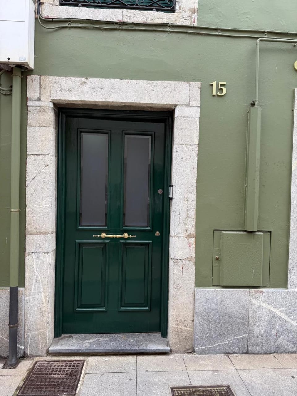 Property building, Facade/entrance