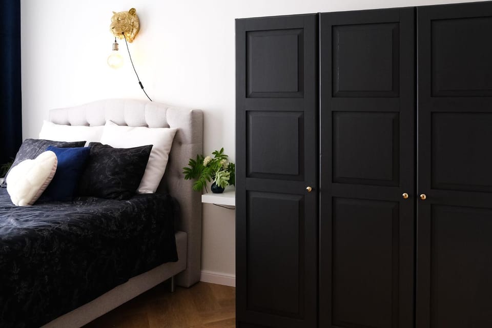 Bed, Photo of the whole room, Bedroom, wardrobe
