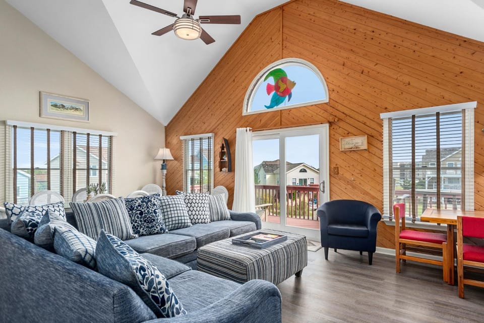 Honzies Hideaway House in Nags Head