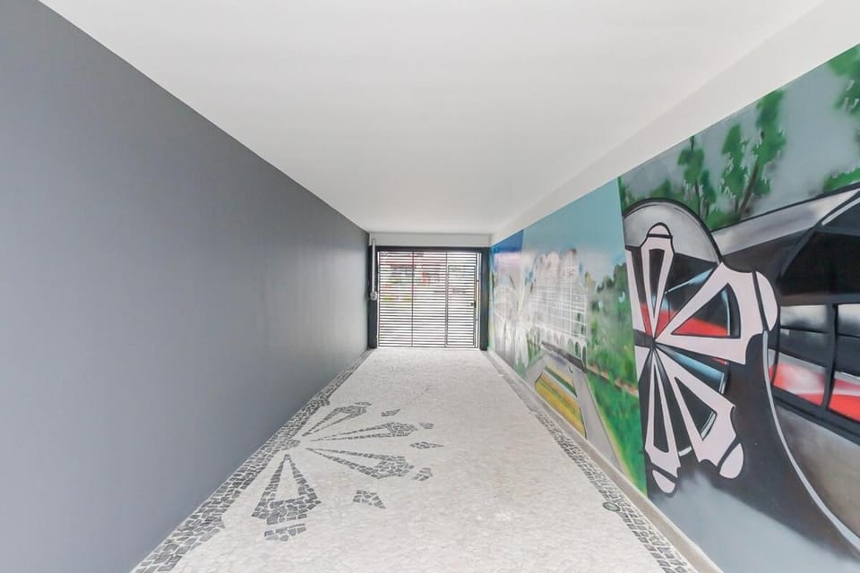 Studio República da Capivara 1 Vaga no Estacionamento House in Curitiba