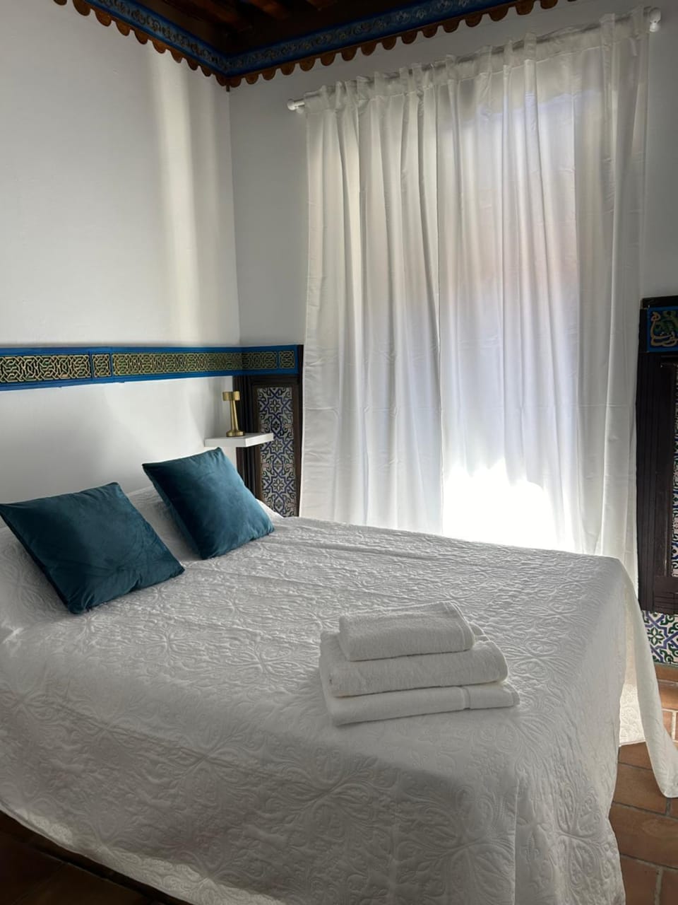 Casa Alba Bed and Breakfast in Alcala de Henares