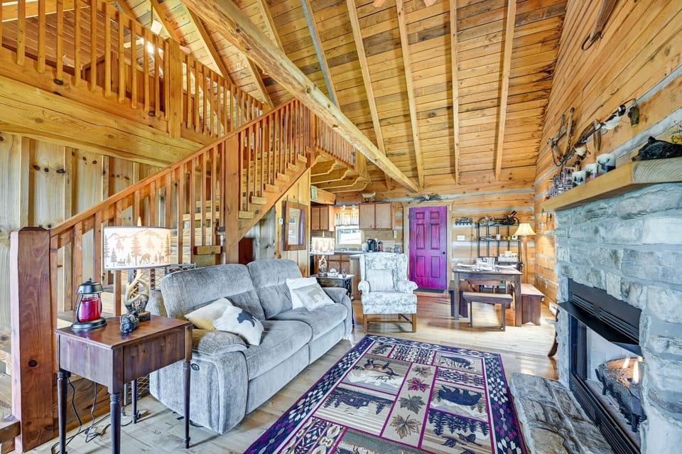 2 Mi to Mabry Mill: Mtn-View Cabin w/ Porch! Cabin in Virginia