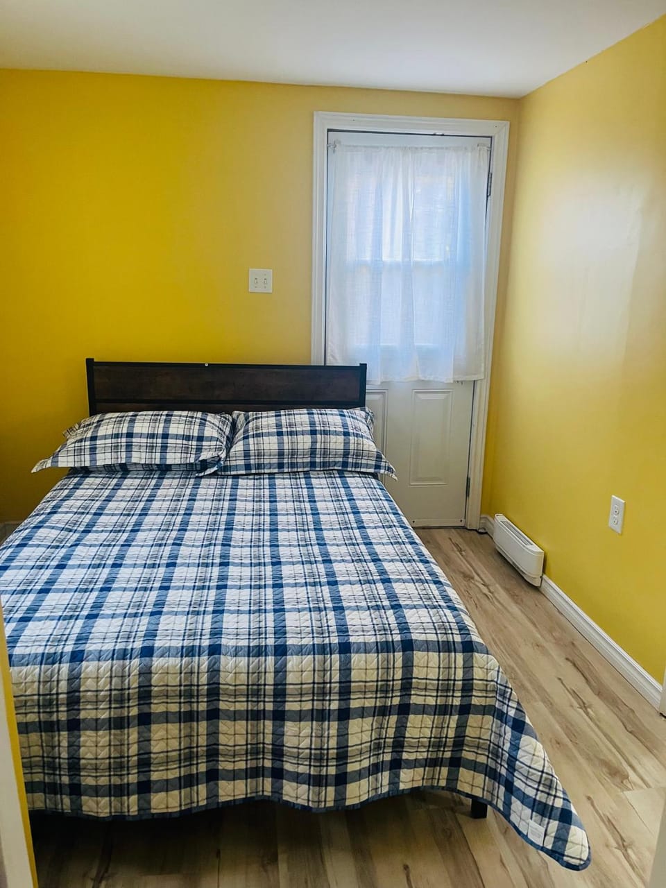 Fancy Nancy Place II Apartment in Kentville