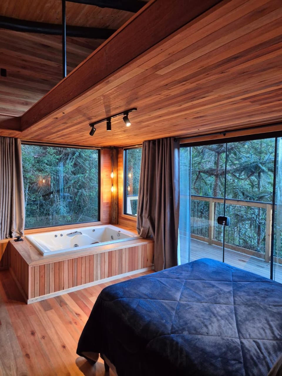 Hot Tub, View (from property/room), Bedroom