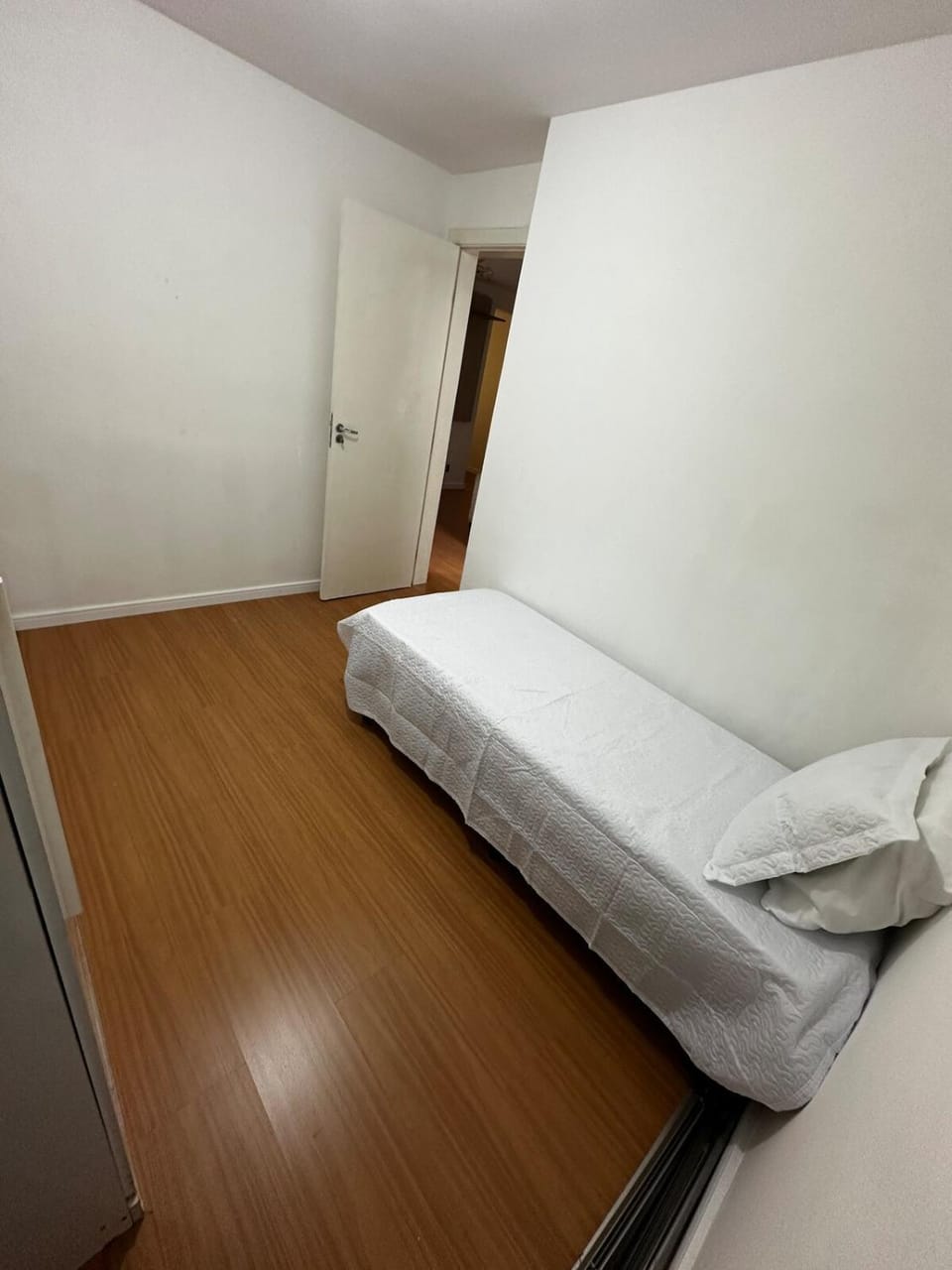 Apartamento por temporada 1, 2 ou 3 meses Apartment in Bauru