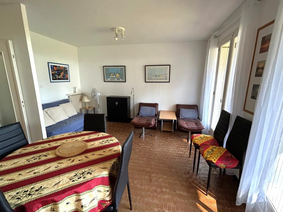 Appartement 5 pers. avec terrasse vue mer, à 50m plage - FR-1-837-35 Apartment in Argeles-sur-Mer