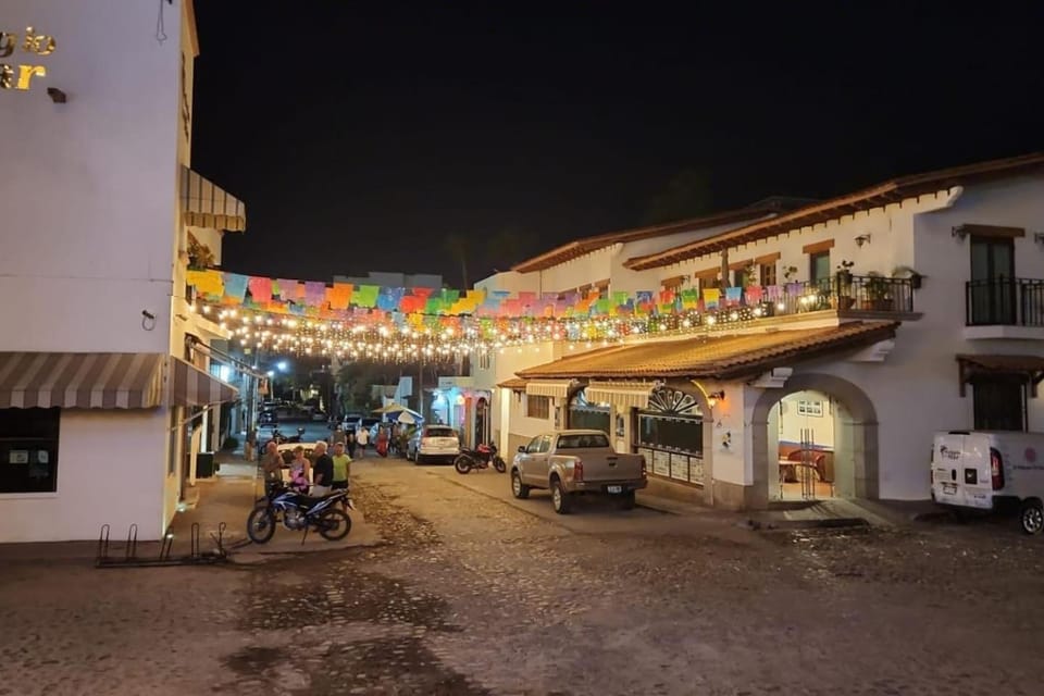 Night, Neighbourhood, Street view