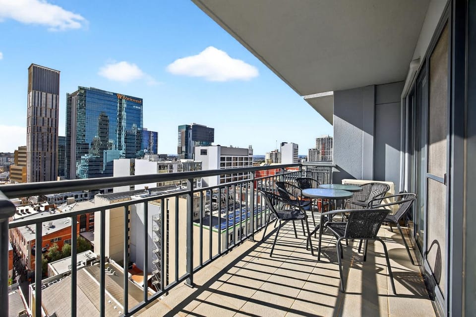 Stylish CBD Stay 2BR with Balcony & Wi-Fi Apartment in Perth