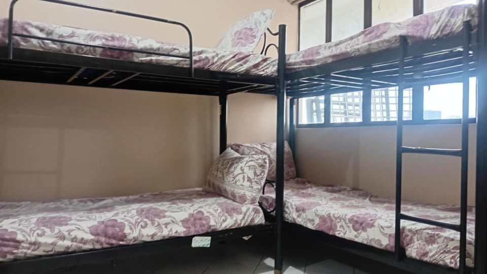 bunk bed