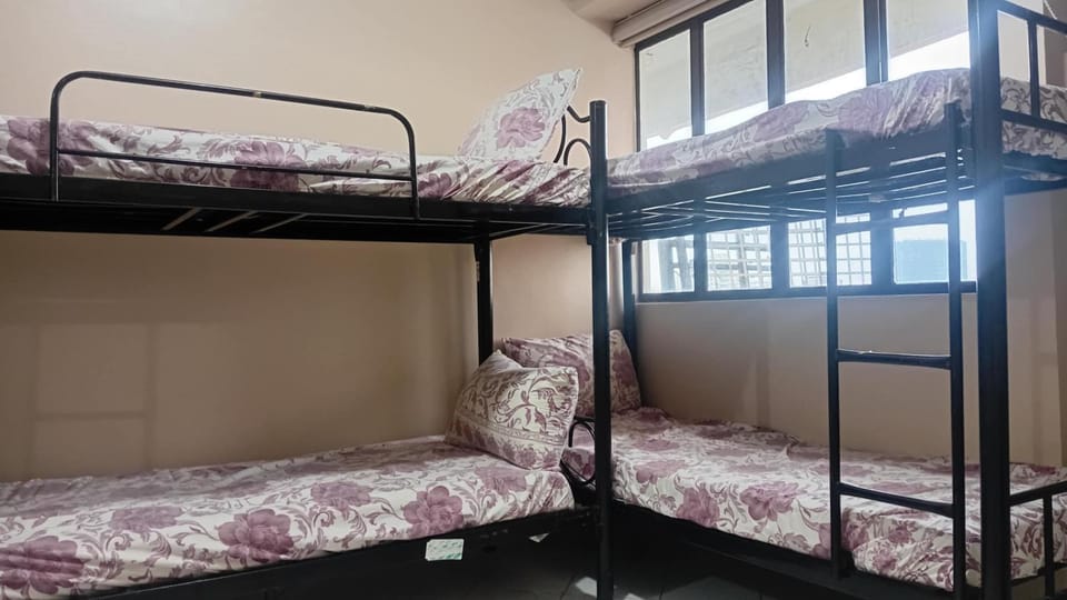 bunk bed