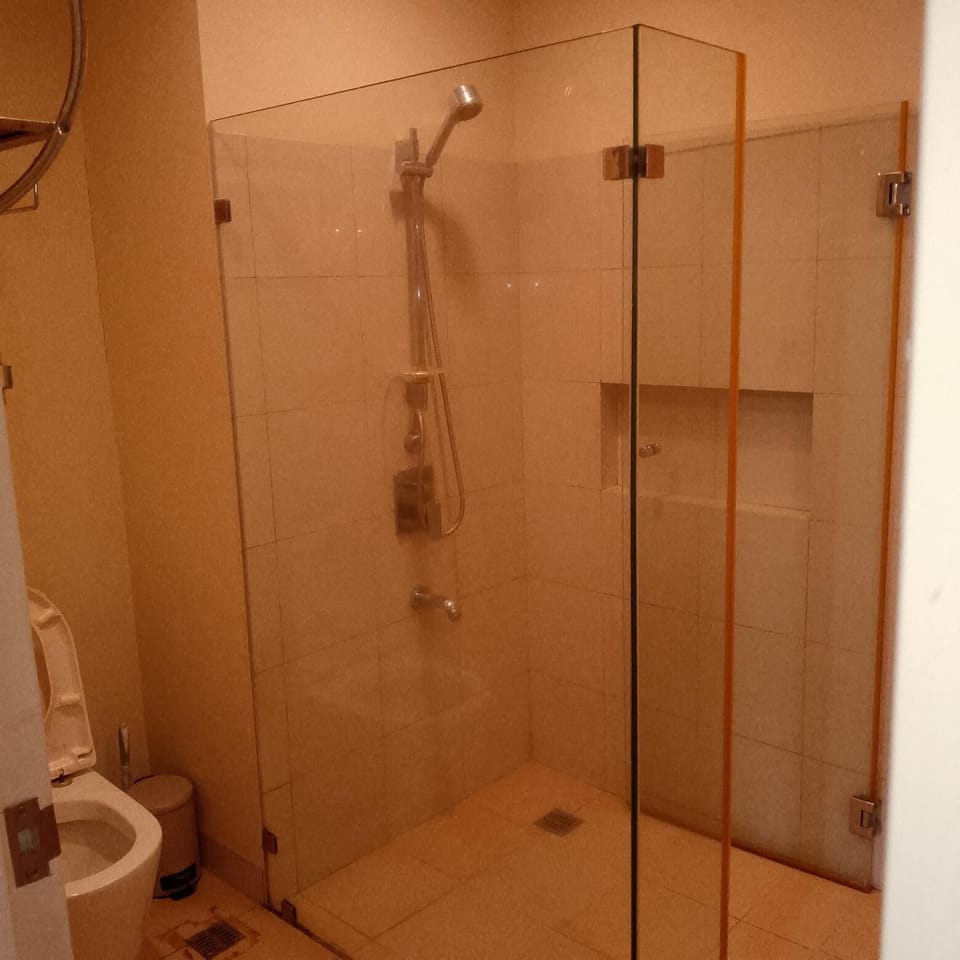 Pico de Loro Beach and Condo Apartment hotel in Nasugbu