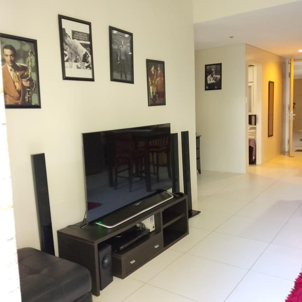 Pico de Loro Beach and Condo Apartment hotel in Nasugbu