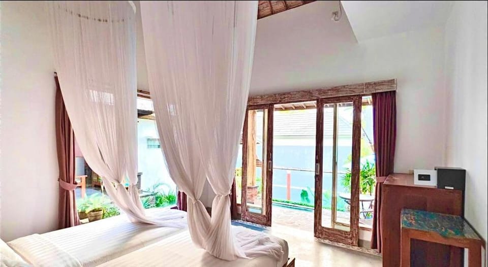 Bed, View (from property/room), Bedroom