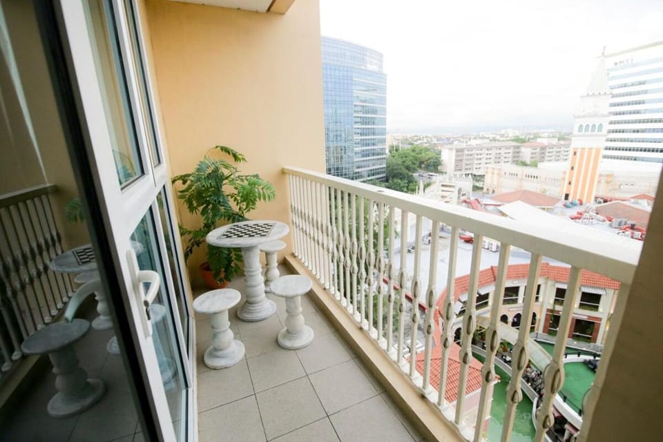 Venice Grand Canal View Condo Apartment in Makati