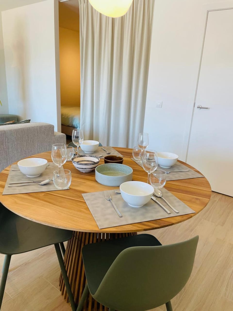 Studio Bubbles by BLOSS, Familieappartement met terras Apartment in Ostend