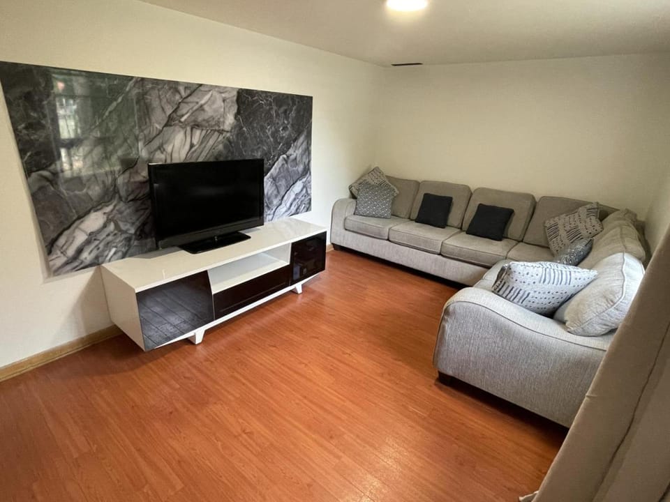 Cabernet Sauvignon Escape Apartment in Calgary