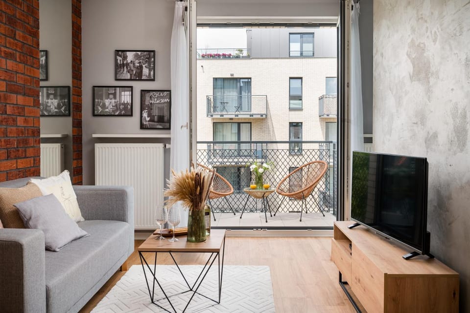 Communal lounge/ TV room, TV and multimedia, Living room, Seating area