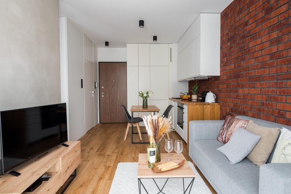 TV and multimedia, Kitchen or kitchenette, Living room, Seating area, Dining area, Evening entertainment