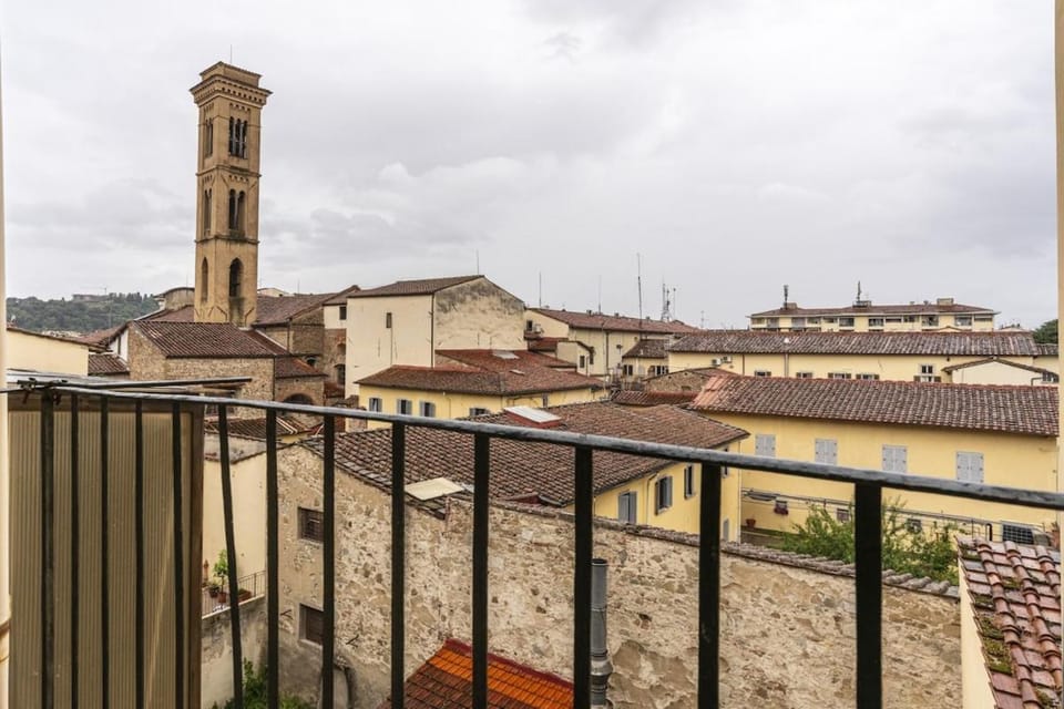 Elegant Apartment in the Heart of Florence Apartment in Florence
