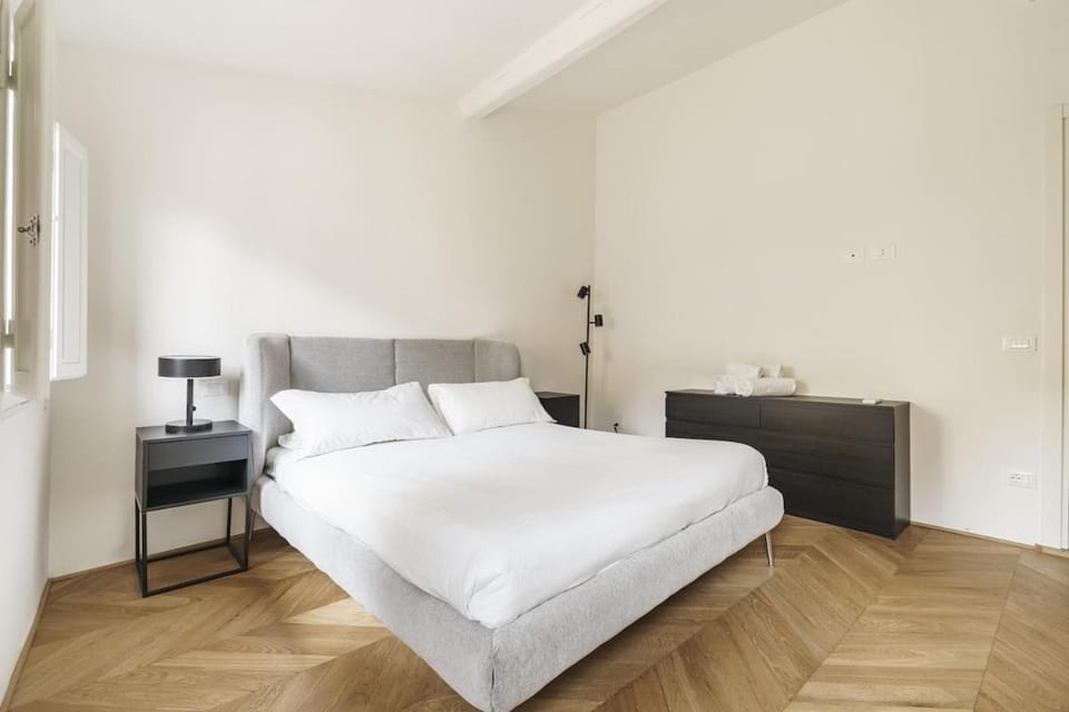 Elegant Apartment in the Heart of Florence Apartment in Florence