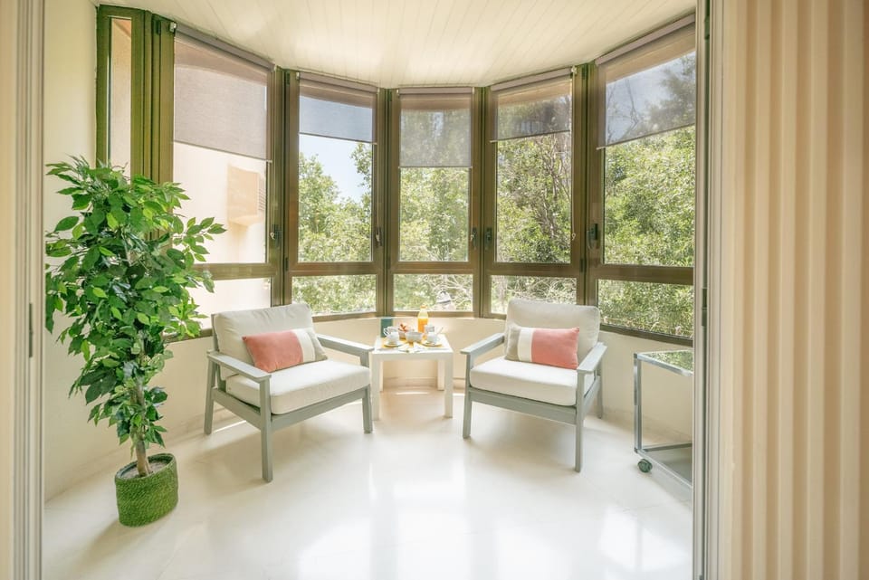 Balcony/Terrace, Seating area, Garden view