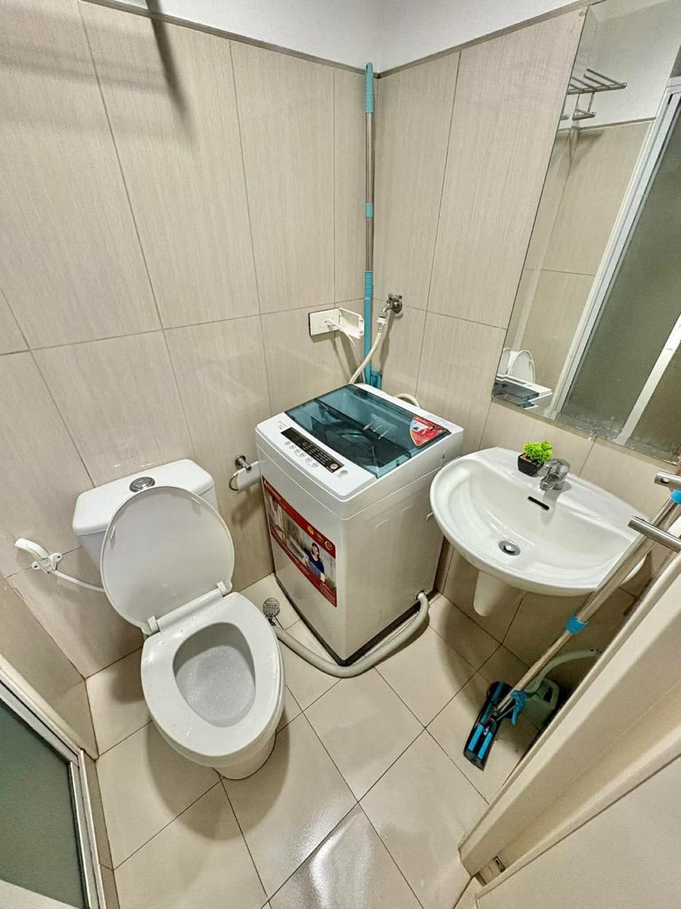 Condo Staycation Shell Residence Apartment hotel in Pasay