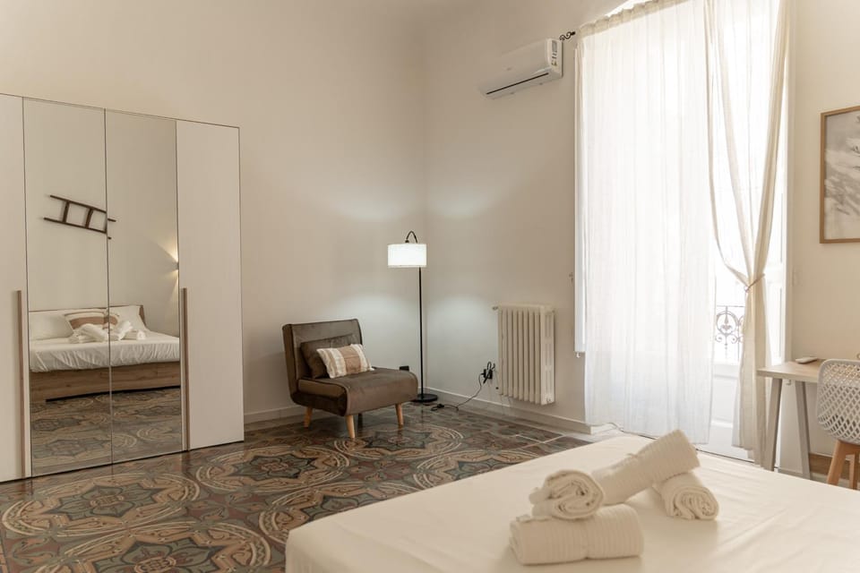 Bed, Photo of the whole room, Bedroom, towels, wardrobe, air conditioner