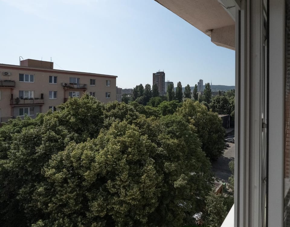 Property building, Day, Natural landscape, View (from property/room), Balcony/Terrace, City view