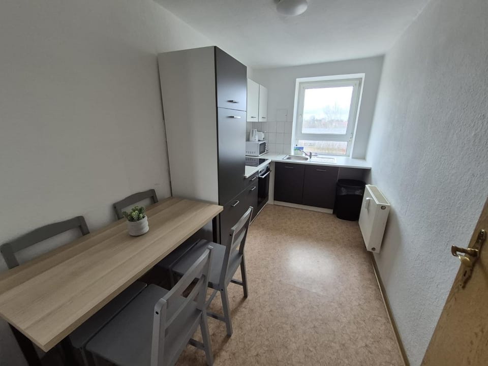 Monteurzimmer und Ferienwohnung bei Leuna, Halle, Leipzig Apartment in Thuringia, Germany