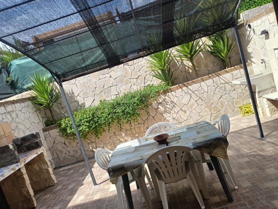 Inner courtyard view