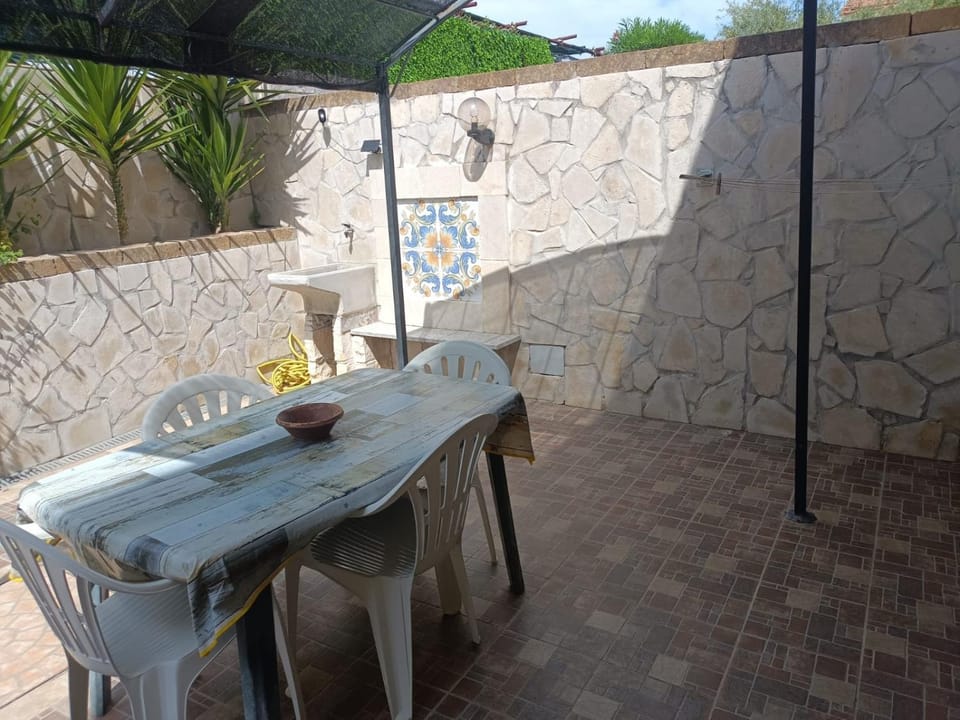 Inner courtyard view