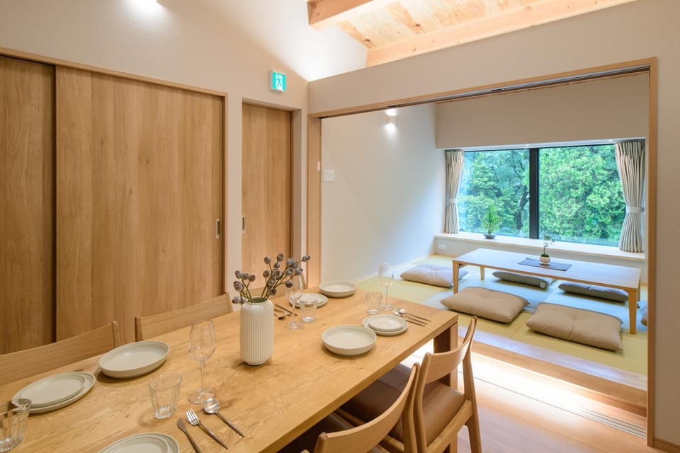 Natural landscape, View (from property/room), Living room, Dining area
