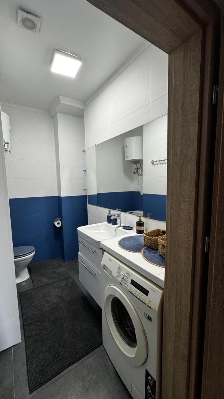 BLUE Symphony Apartment in Odessa