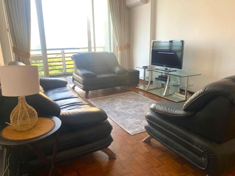 Lighthouse Towers 36 Umhlanga Village Apartment in Umhlanga