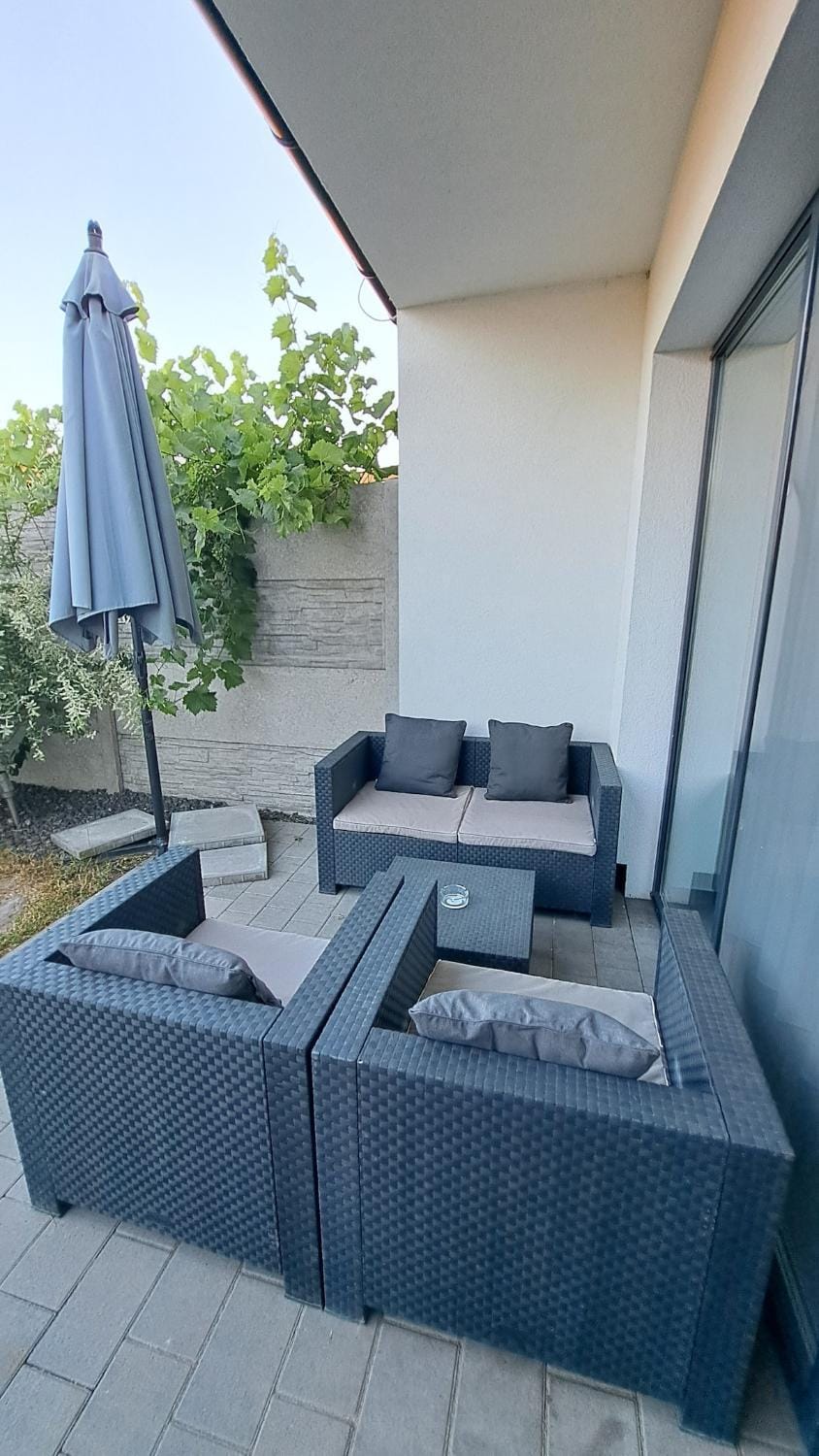 Balcony/Terrace, Seating area