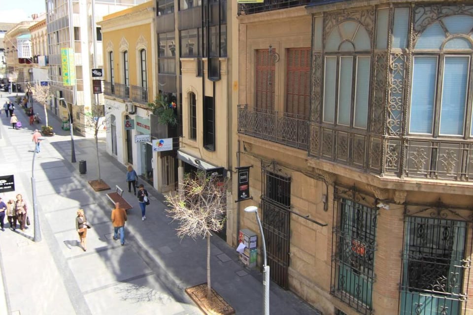 Property building, Day, Neighbourhood, City view, Street view, Location