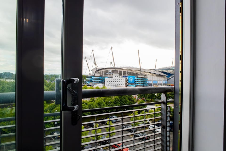 COOP Live Etihad Luxury Pad Apartment in Manchester