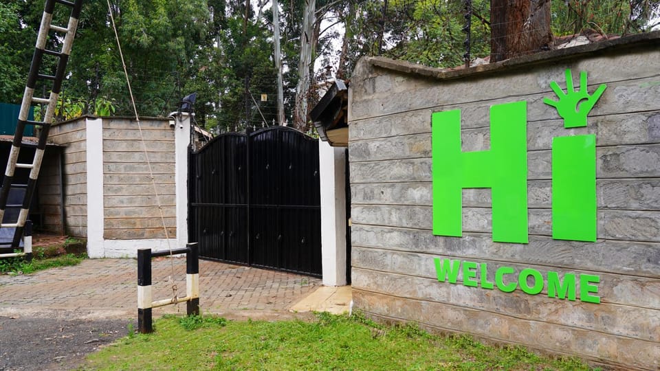 Property building, Property logo or sign, Street view