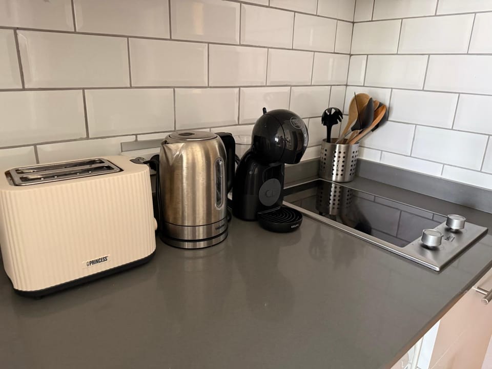 Coffee/tea facilities, Kitchen or kitchenette, toaster