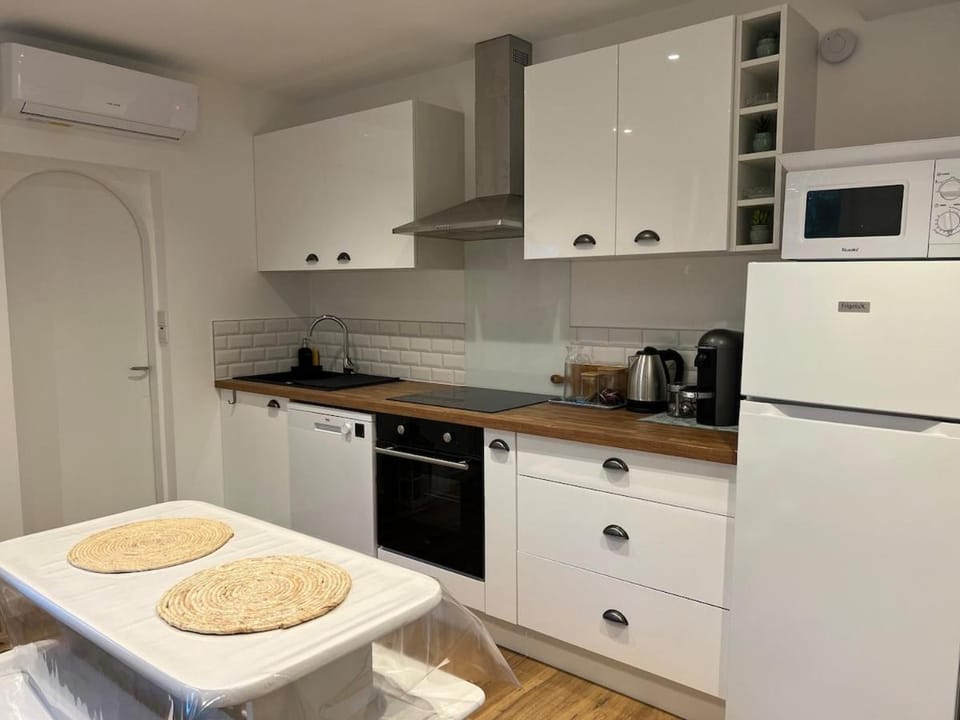 Maisonnette Proche Gare & Centre l Jardin l Clim Apartment in Occitanie