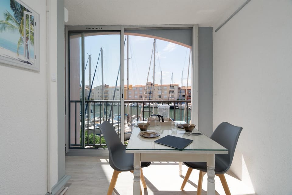 Balcony/Terrace, Dining area