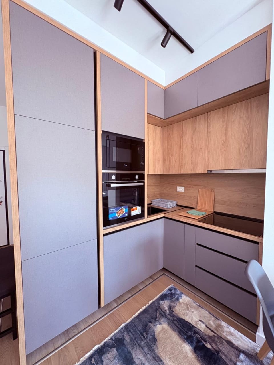 Sea View studio & Private Garage -Twin Towers Apartment in Montenegro