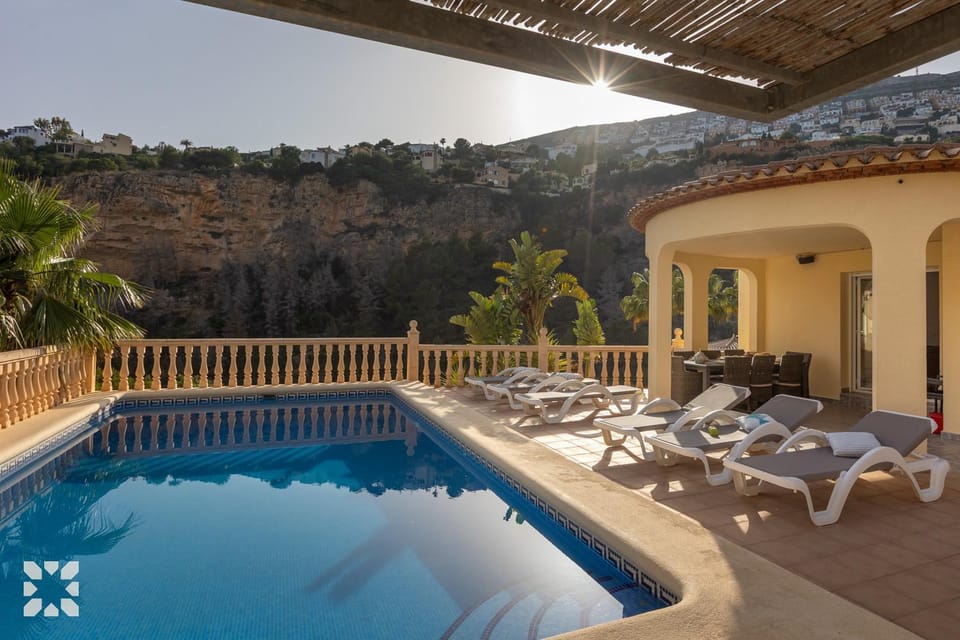 Property building, Patio, Spring, Day, Natural landscape, View (from property/room), Balcony/Terrace, Mountain view, Pool view, Swimming pool, sunbed
