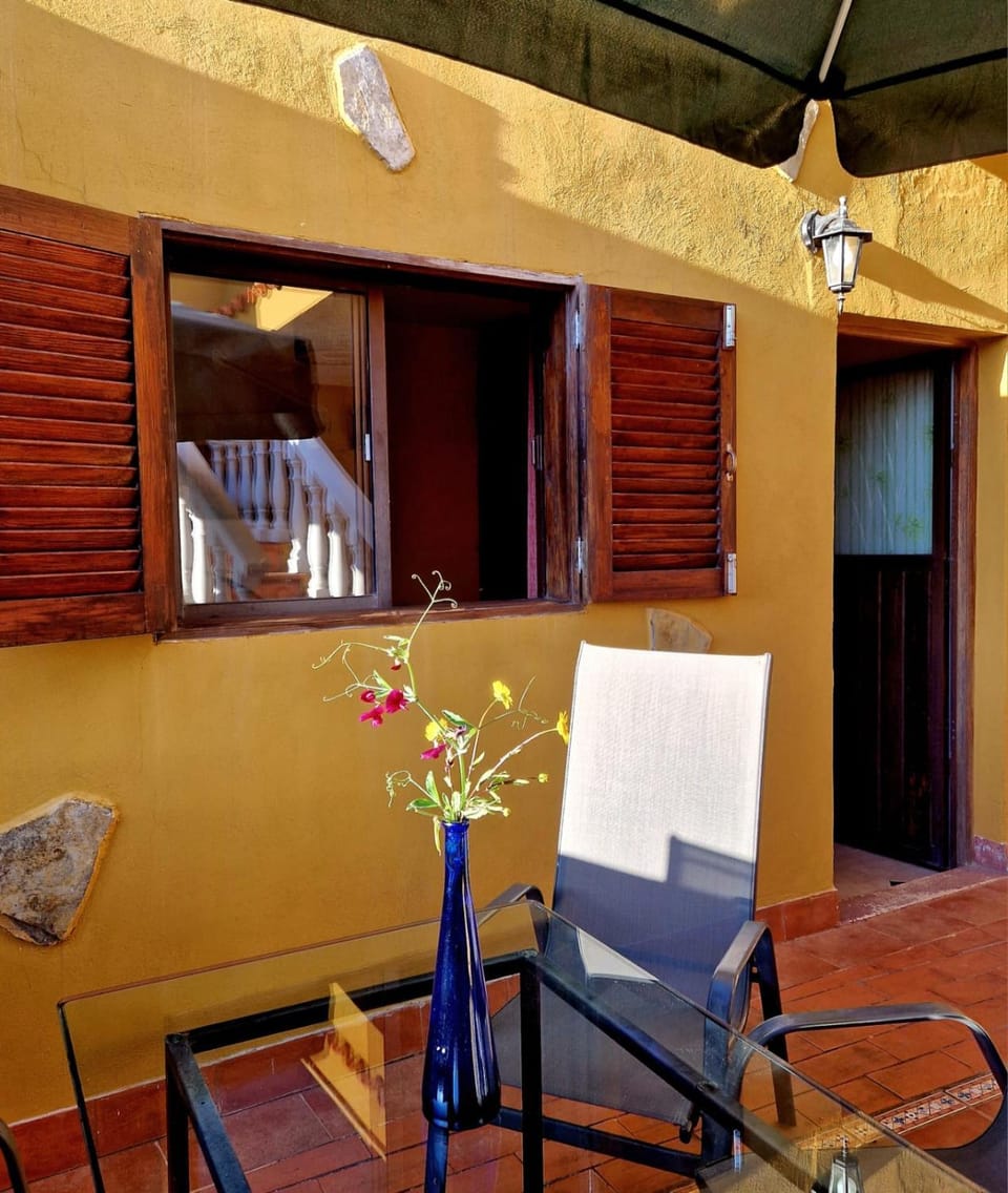 Patio, Balcony/Terrace
